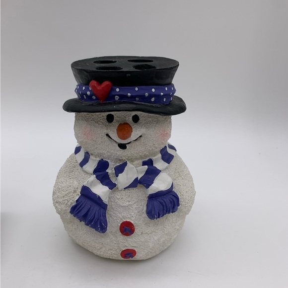 Frosty The Snowman Vtg. 3pc. Toilet Paper,Toothbrush, Soap Holder Christmas Set - Picture 3 of 13